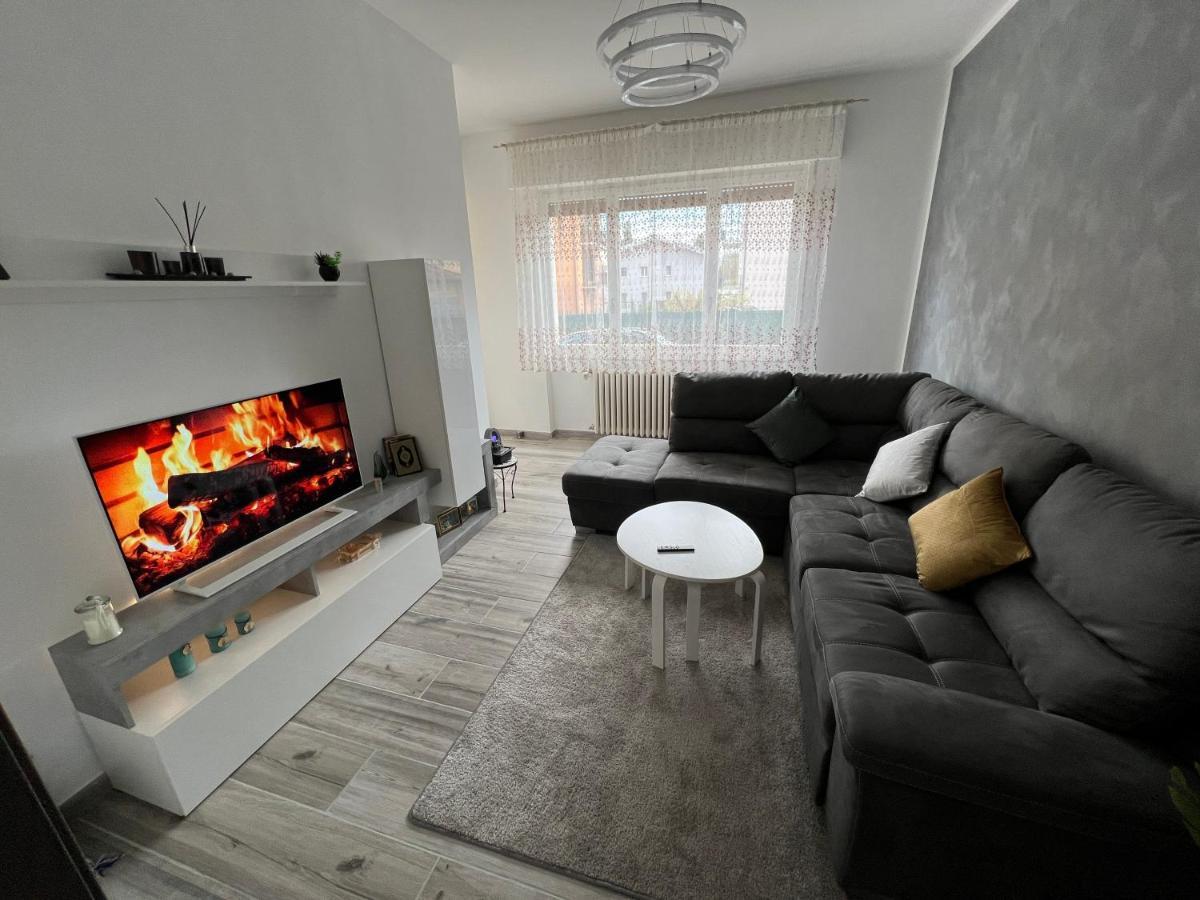 Casa Di Afi, Perfect For 4 - Kitchen - Parking - Netflix Apartman Arona Kültér fotó