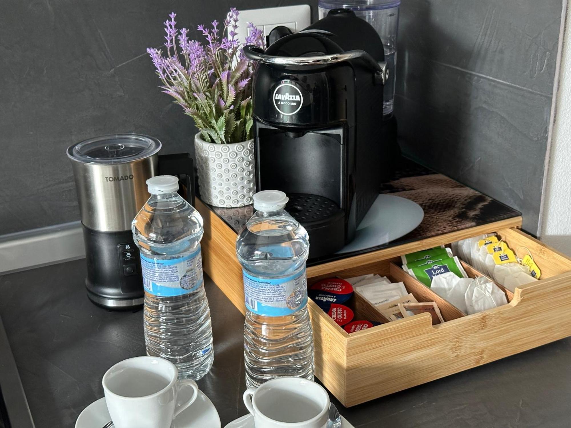 Casa Di Afi, Perfect For 4 - Kitchen - Parking - Netflix Apartman Arona Kültér fotó