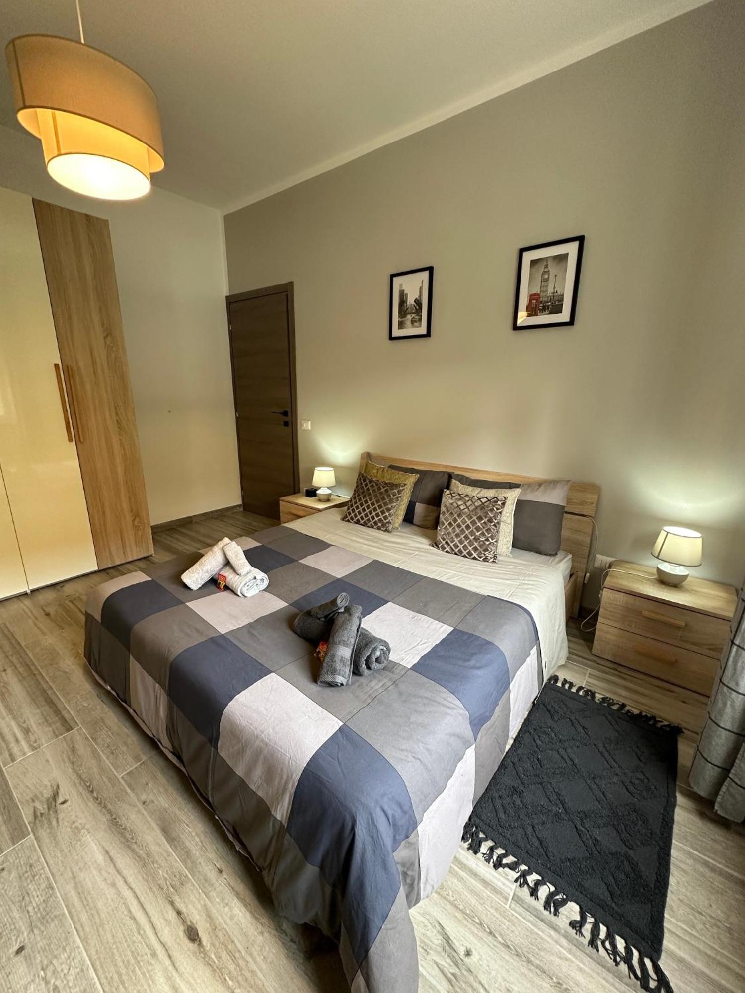 Casa Di Afi, Perfect For 4 - Kitchen - Parking - Netflix Apartman Arona Kültér fotó